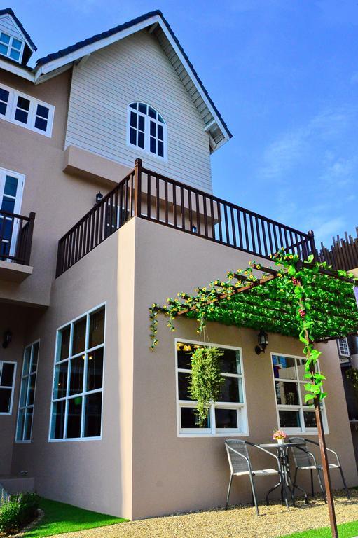 Pemberley House Hotel Chiang Mai Exterior foto