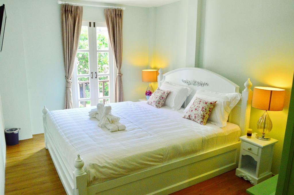 Pemberley House Hotel Chiang Mai Quarto foto
