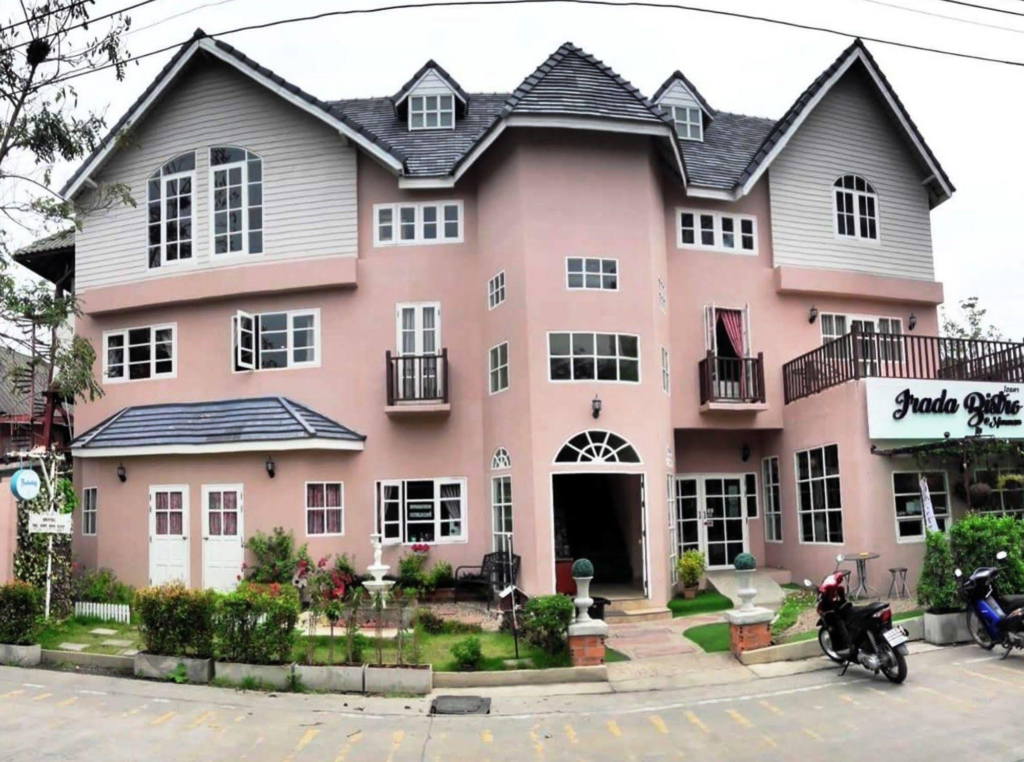 Pemberley House Hotel Chiang Mai Exterior foto